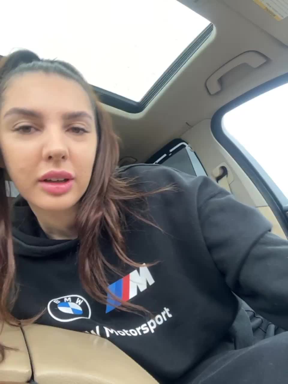 View or download file alexgarinaa on 2023-03-10 from bongacams