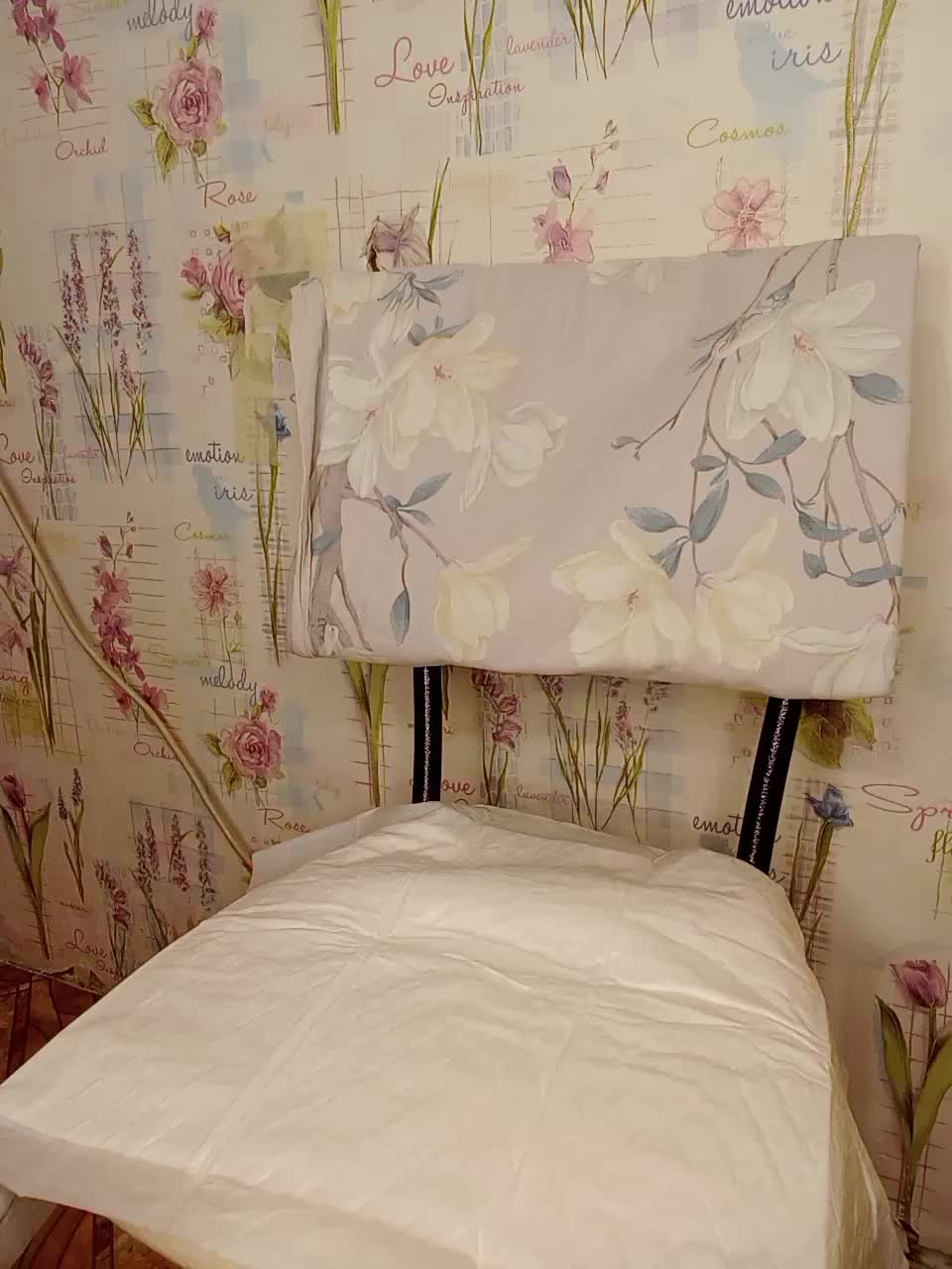 View or download file axelinia on 2023-03-10 from bongacams