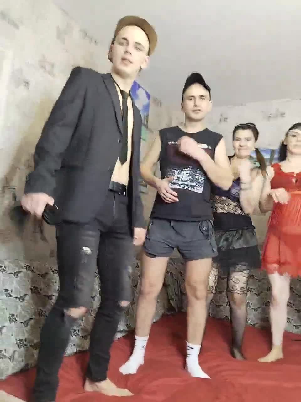 View or download file drujeskiiseks on 2023-03-10 from bongacams