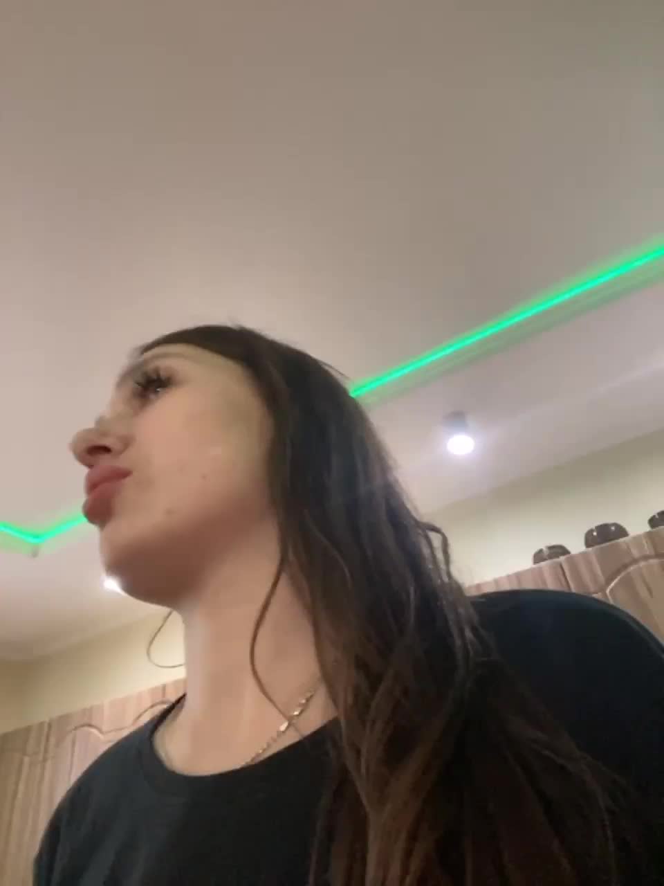 View or download file fuckkrisanna on 2023-03-10 from bongacams