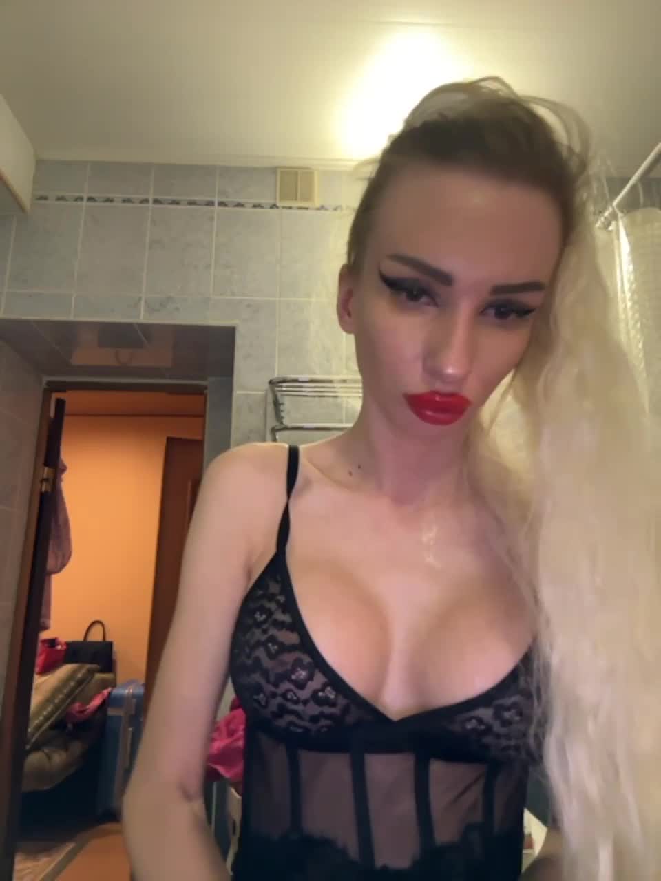 View or download file goldpussy69 on 2023-03-11 from bongacams