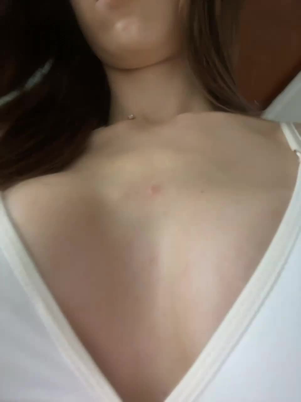 View or download file monikayyy on 2023-03-12 from bongacams