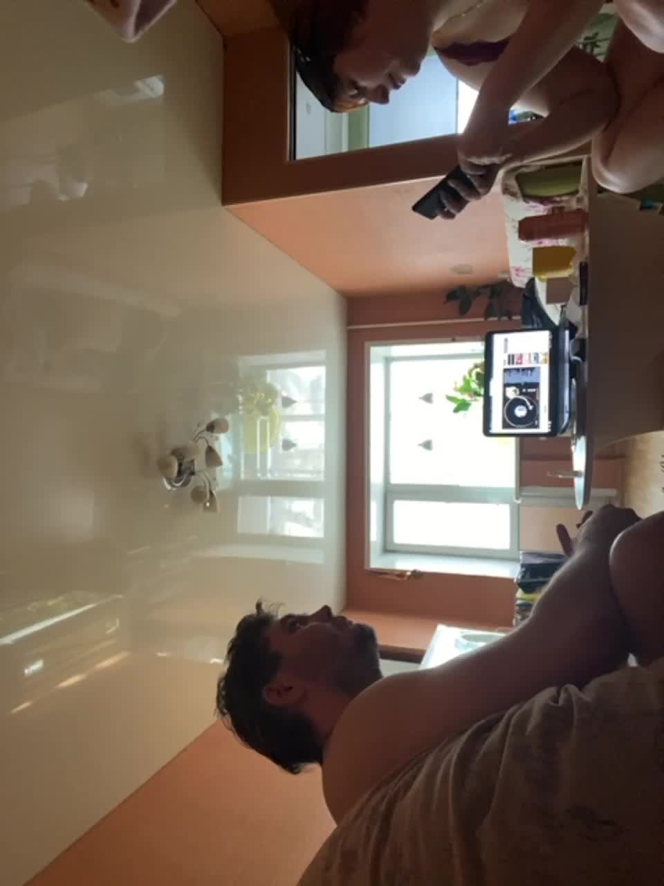 View or download file zhozhoba69 on 2023-03-13 from bongacams