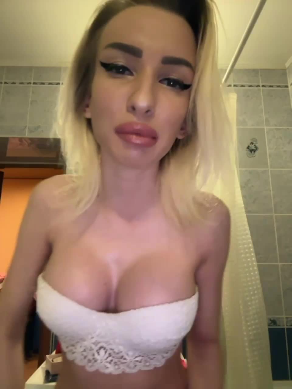 View or download file goldpussy69 on 2023-03-14 from bongacams