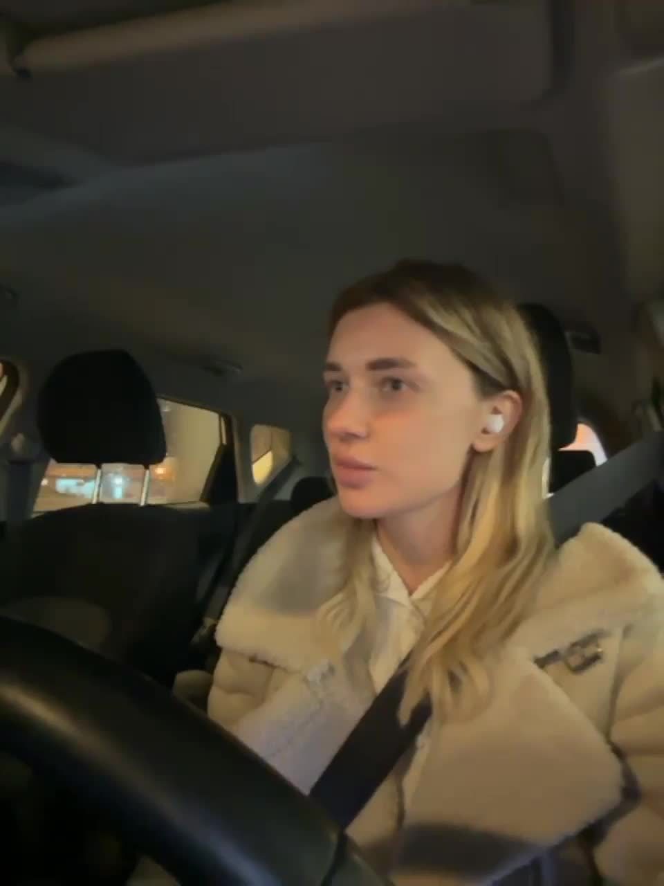 View or download file kirlove1 on 2023-03-16 from bongacams