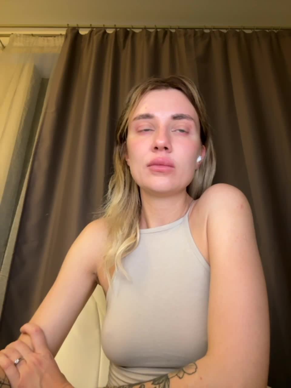 View or download file kirlove1 on 2023-03-16 from bongacams