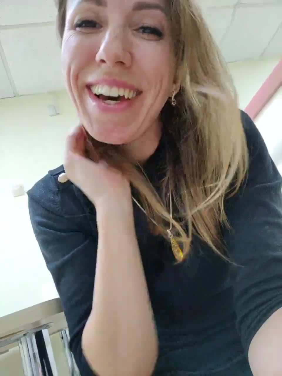 View or download file m_a_r_t_a on 2023-03-16 from bongacams