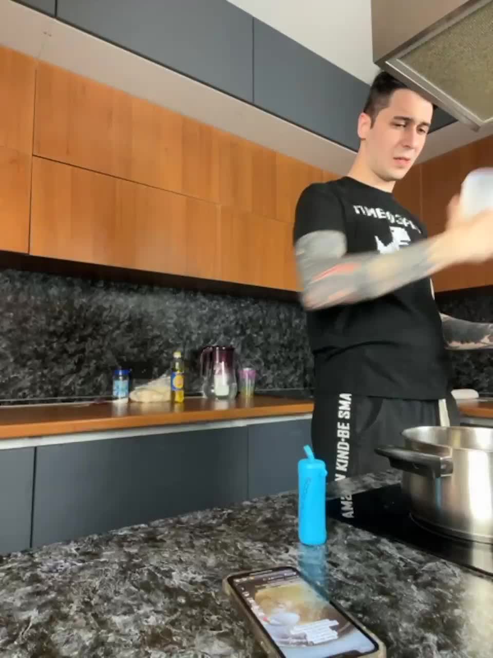 View or download file minifriends on 2023-03-16 from bongacams