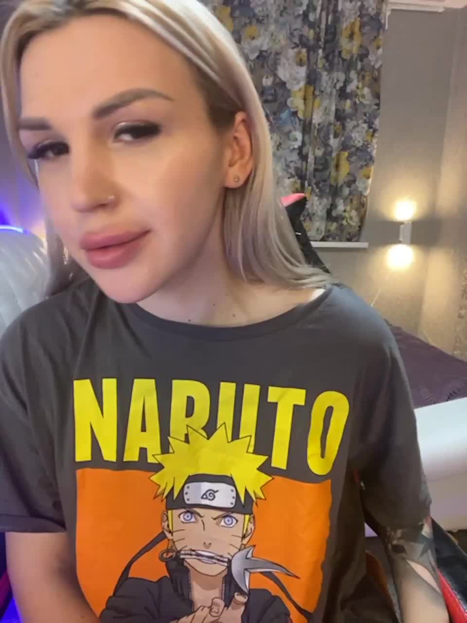 View or download file succubz on 2023-03-16 from bongacams