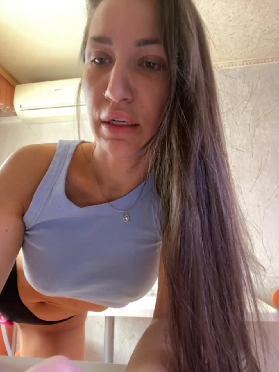 View or download file _ann_ on 2023-03-17 from bongacams