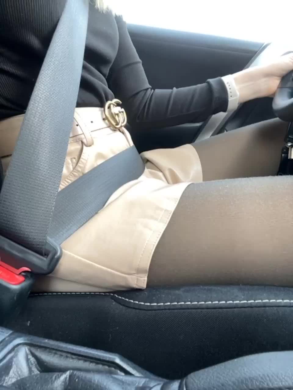 View or download file lady_dee on 2023-03-17 from bongacams