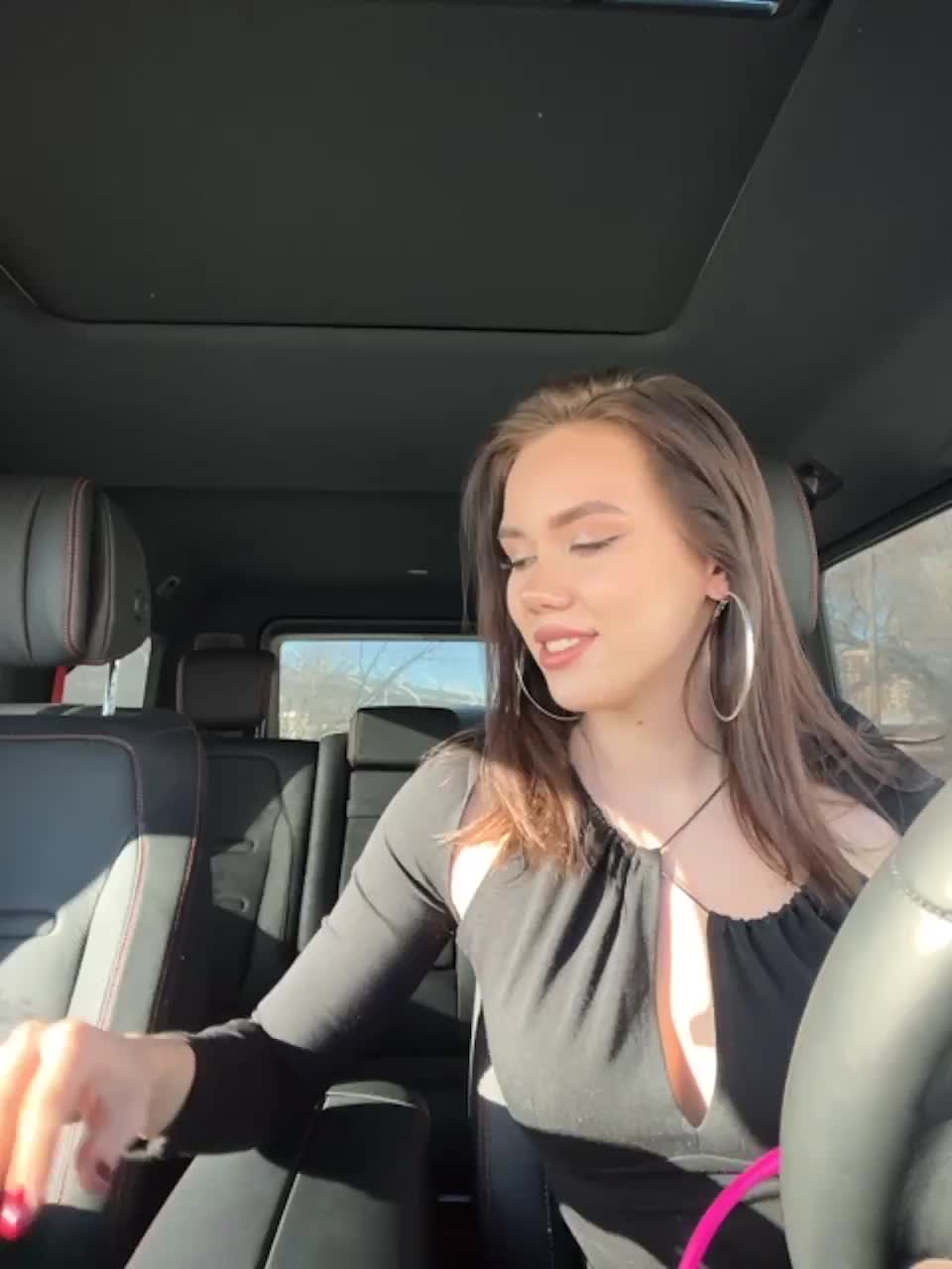 View or download file misssskiss on 2023-03-17 from bongacams