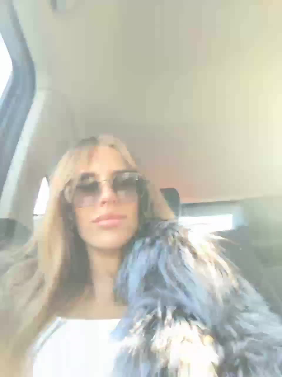 View or download file blondinochkaa on 2023-03-18 from bongacams