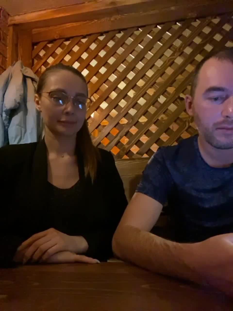 View or download file tchlen1 on 2023-03-18 from bongacams