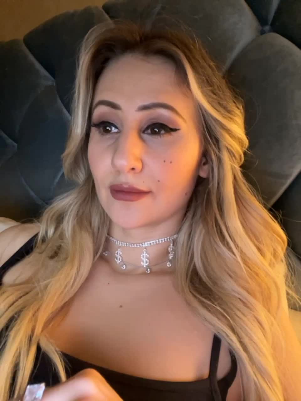 View or download file wowliliwow on 2023-03-18 from bongacams