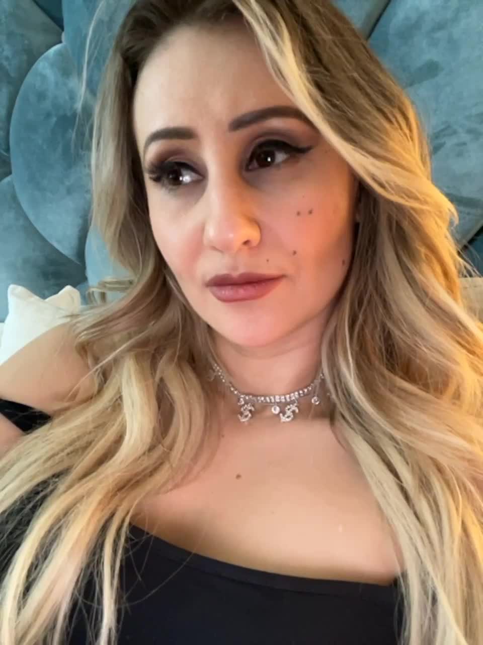 View or download file wowliliwow on 2023-03-18 from bongacams