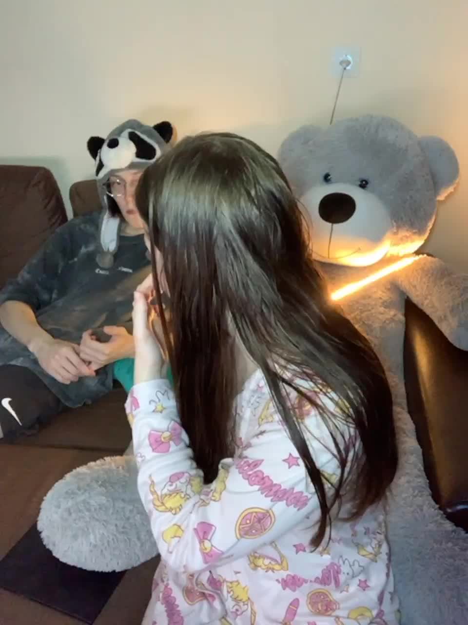 View or download file cute_popkins on 2023-03-19 from bongacams