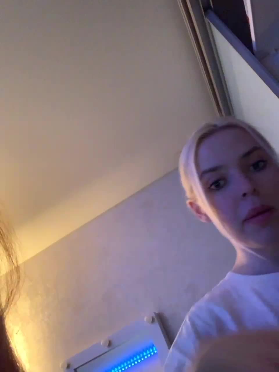 View or download file merida_amora on 2023-03-19 from bongacams