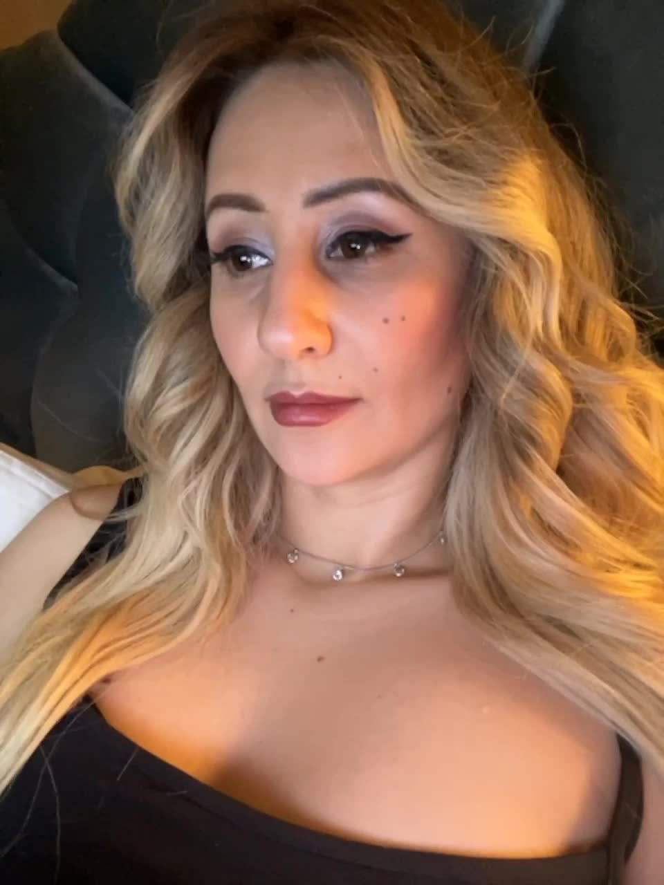 View or download file wowliliwow on 2023-03-19 from bongacams