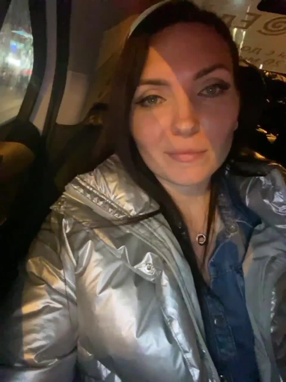 View or download file divora on 2023-03-20 from bongacams