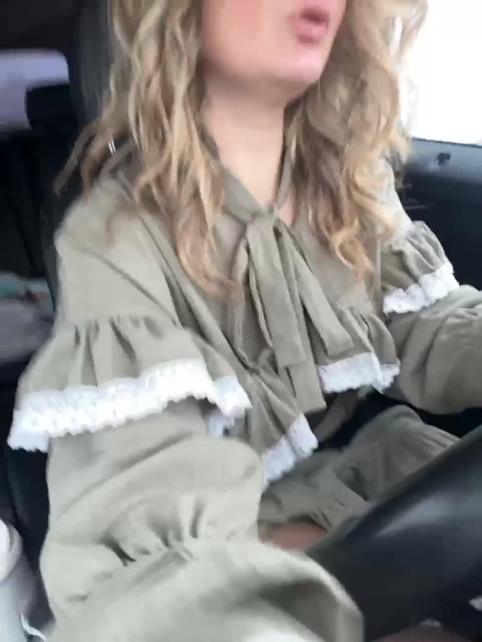 View or download file yuliyalasker on 2023-03-20 from bongacams