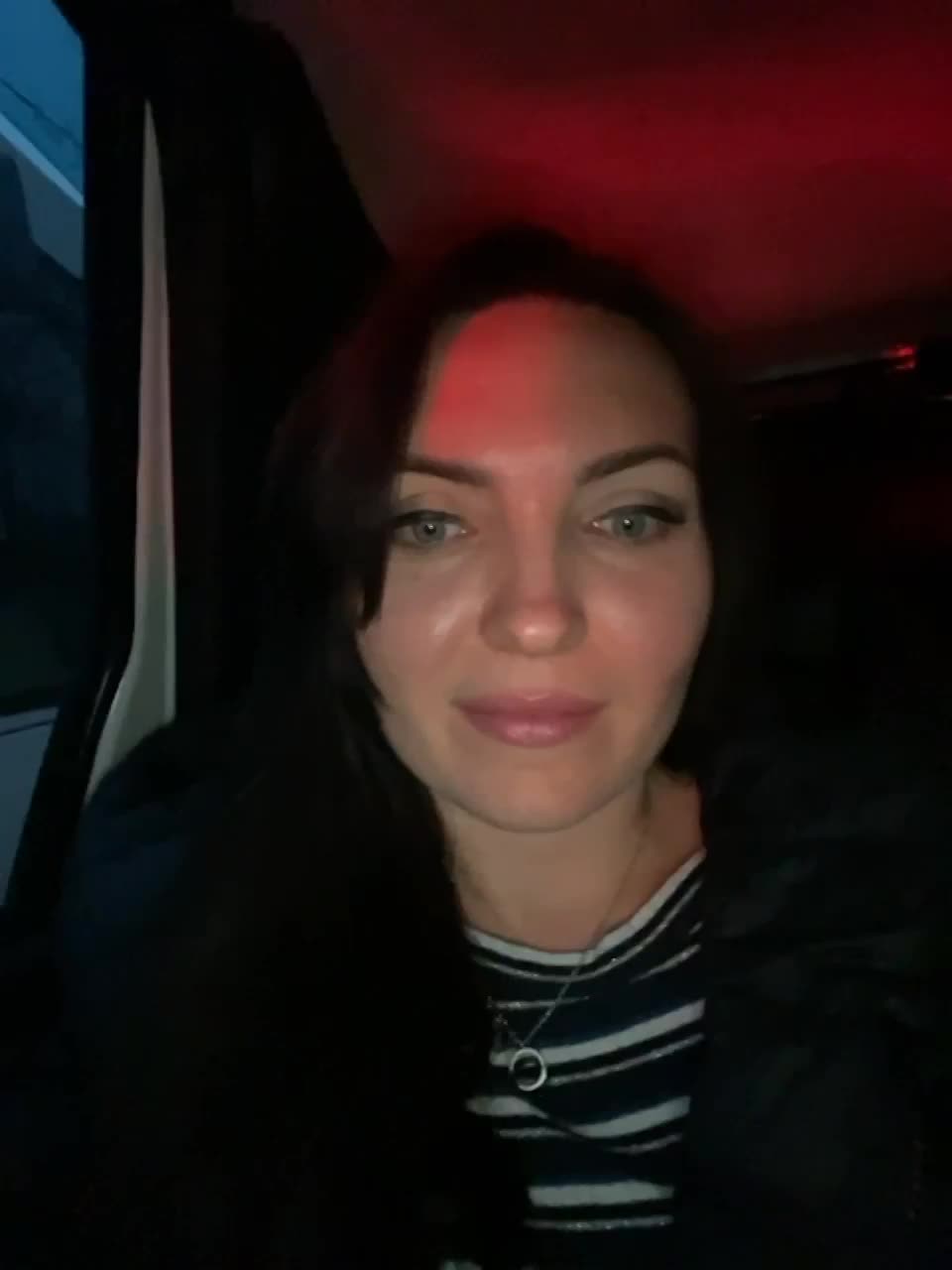 View or download file divora on 2023-03-21 from bongacams