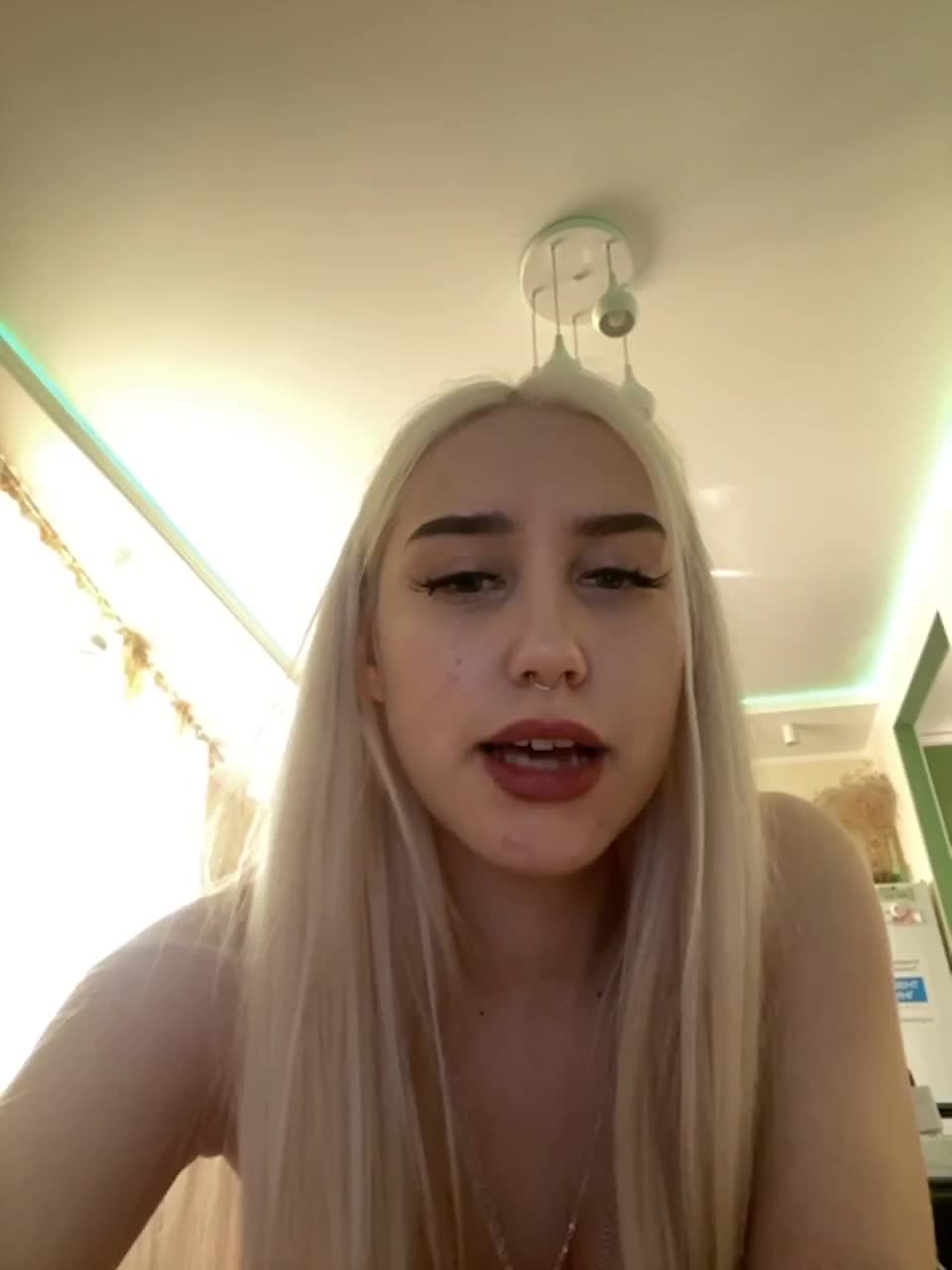 View or download file fuckkrisanna on 2023-03-23 from bongacams