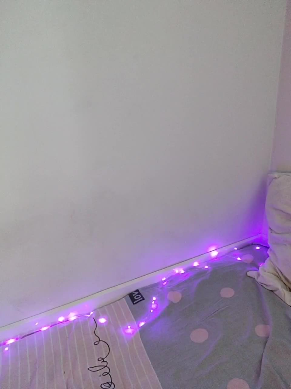 View or download file viktorialeoan on 2023-03-23 from bongacams