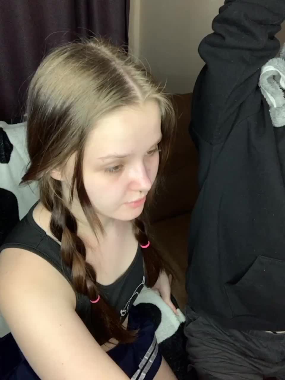 View or download file cute_popkins on 2023-03-24 from bongacams