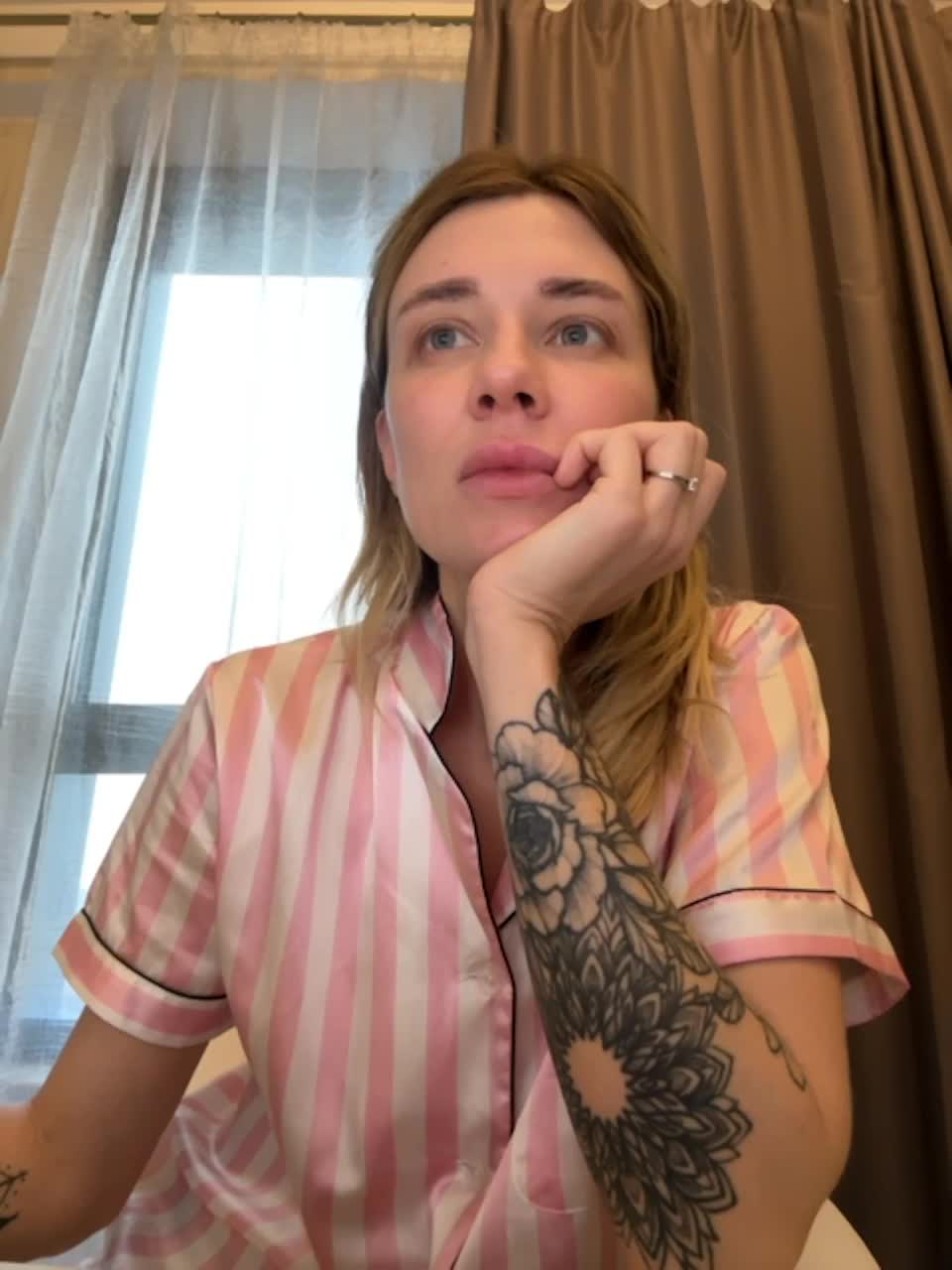 View or download file kirlove1 on 2023-03-24 from bongacams