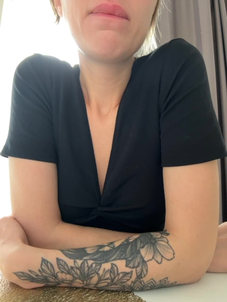 View or download file kirlove1 on 2023-03-24 from bongacams