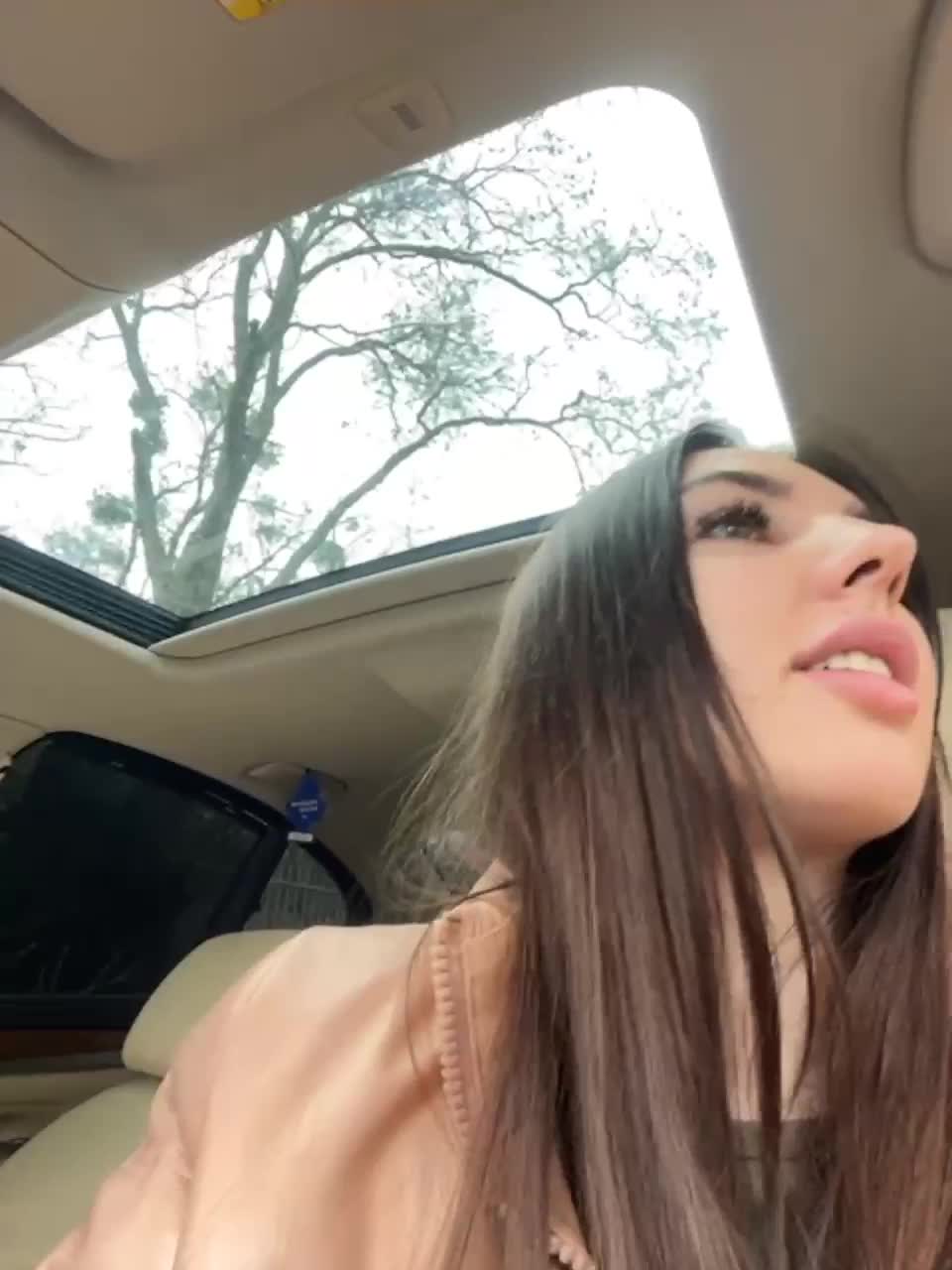 View or download file yourarina on 2023-03-25 from bongacams