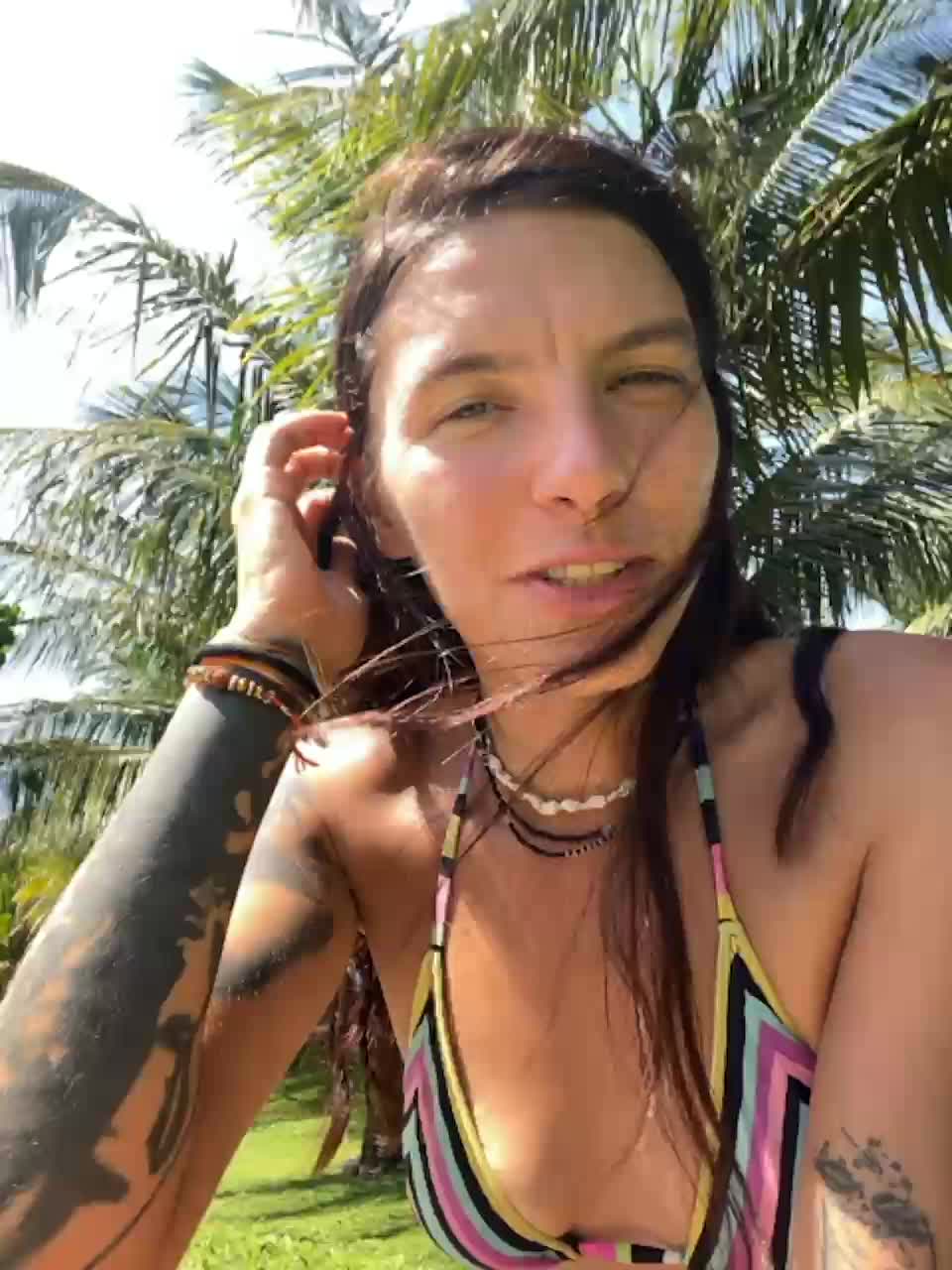 View or download file girlschatt on 2023-03-26 from bongacams