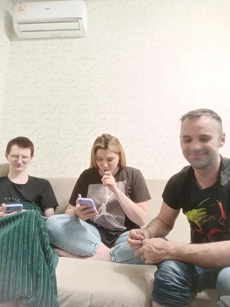 View or download file antipidorr on 2023-03-27 from bongacams