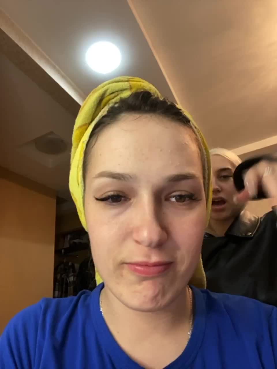 View or download file fuckkrisanna on 2023-03-27 from bongacams