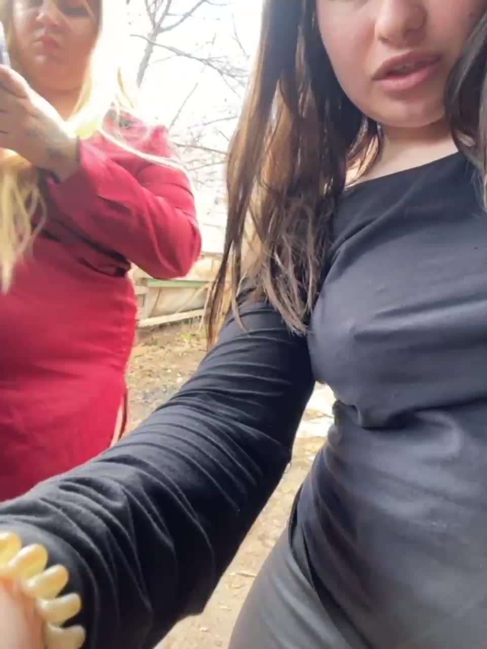 View or download file hotgirls221 on 2023-03-27 from bongacams