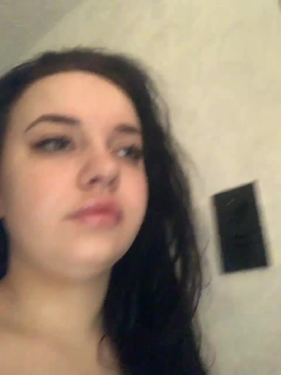 View or download file _louise_ on 2023-03-28 from bongacams