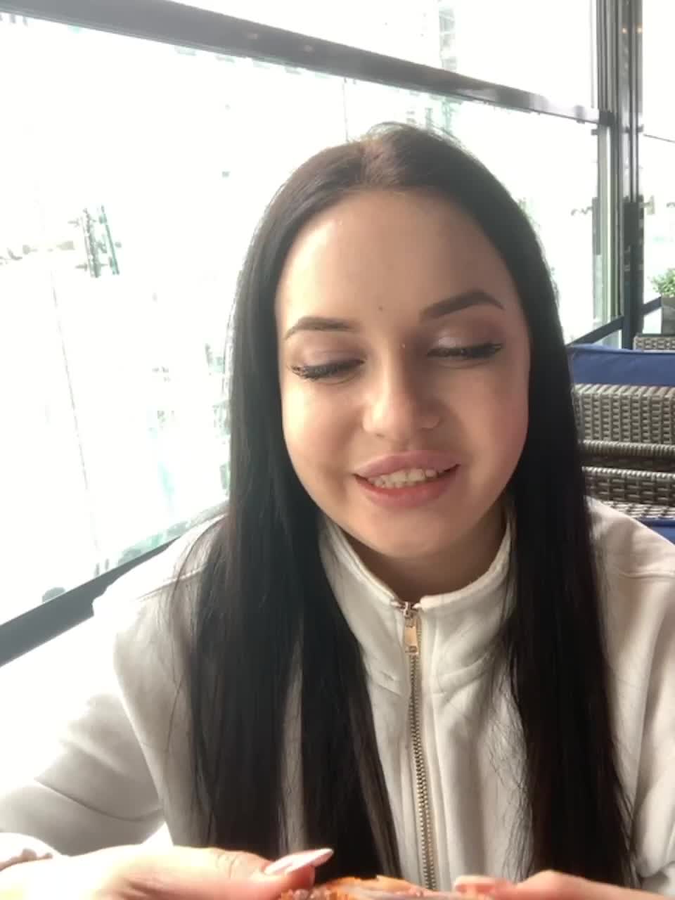 View or download file _louise_ on 2023-03-28 from bongacams