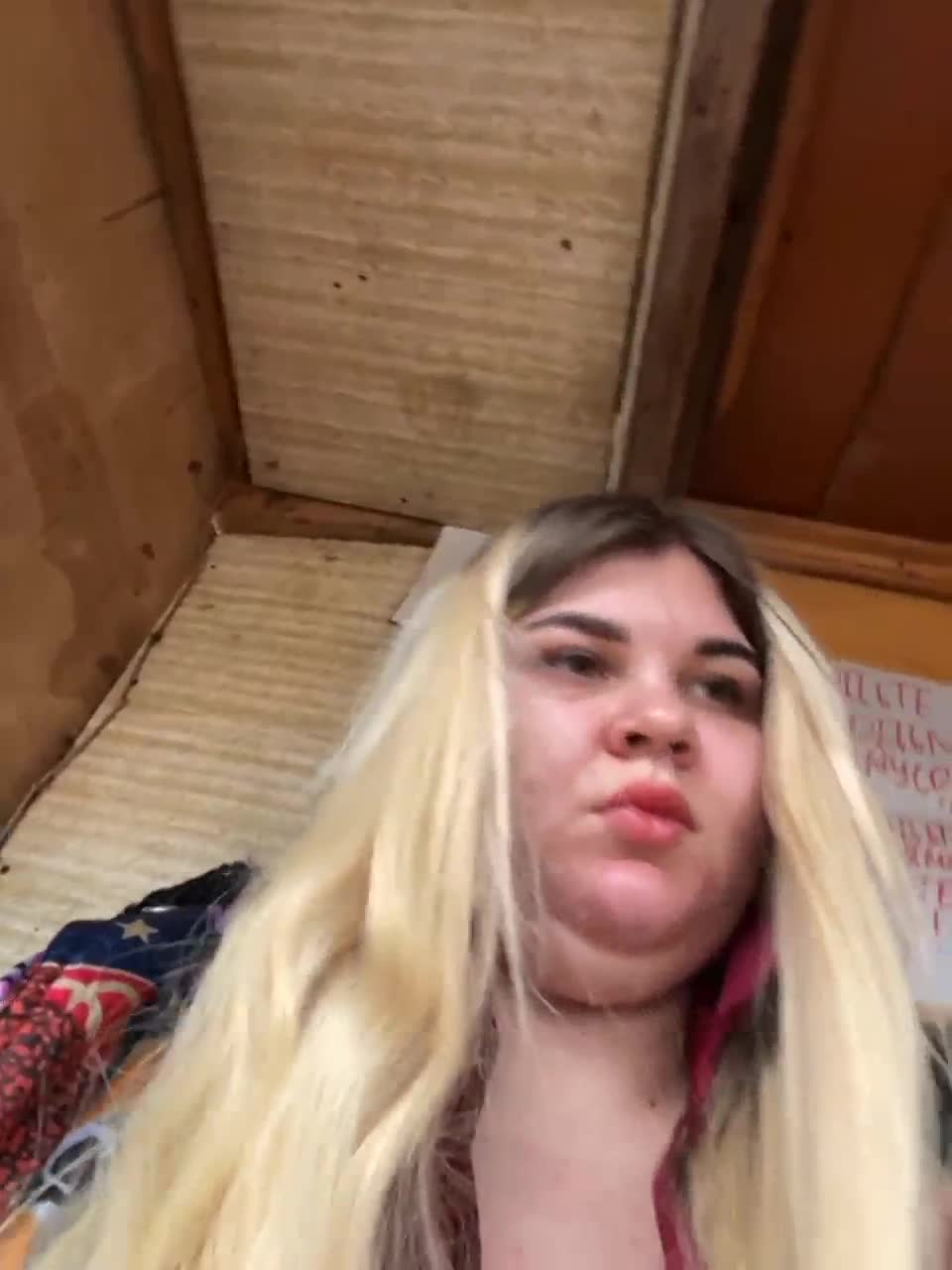 View or download file hotgirls221 on 2023-03-28 from bongacams