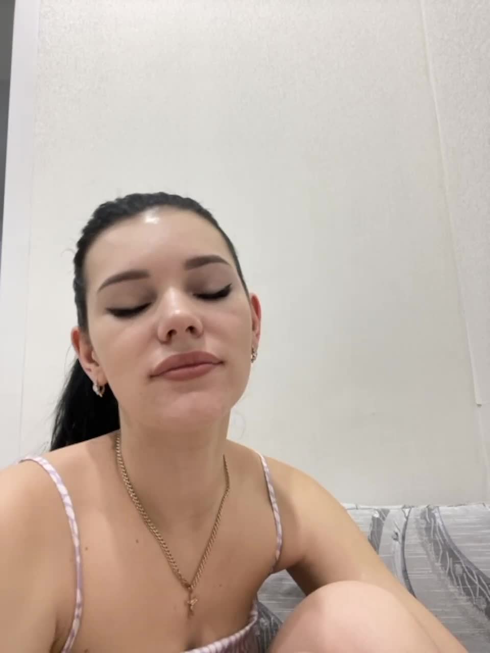 View or download file ladysunshine_ on 2023-03-28 from bongacams