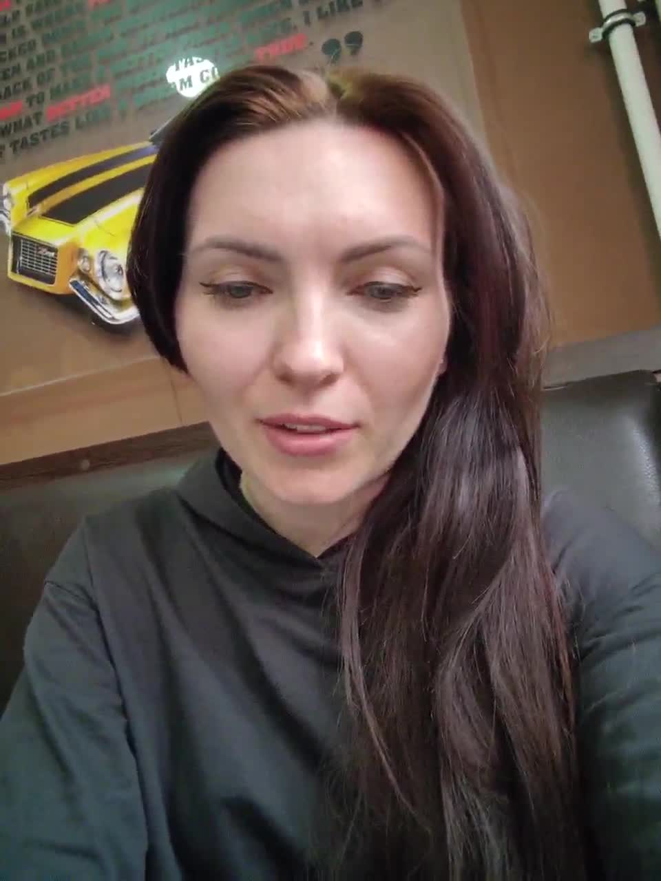 View or download file divora on 2023-03-29 from bongacams