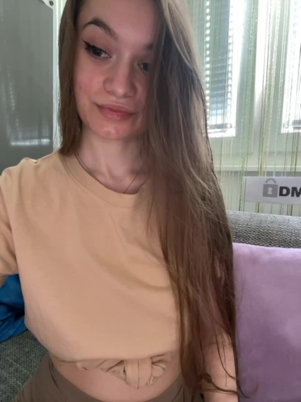 View or download file nicolettaa on 2023-06-07 from bongacams