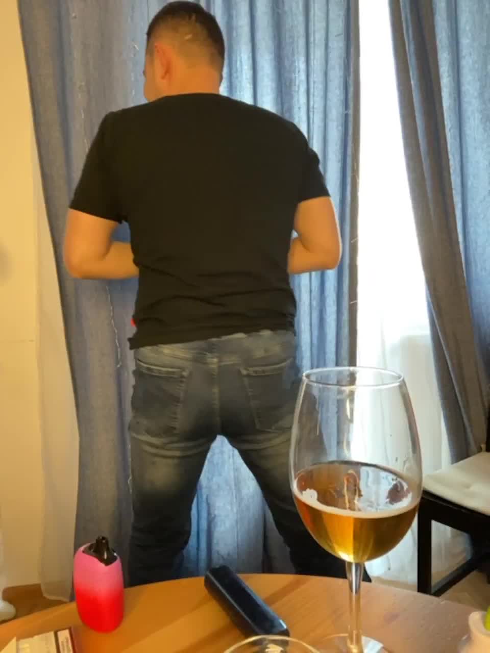 View or download file banana_peach on 2023-06-09 from bongacams