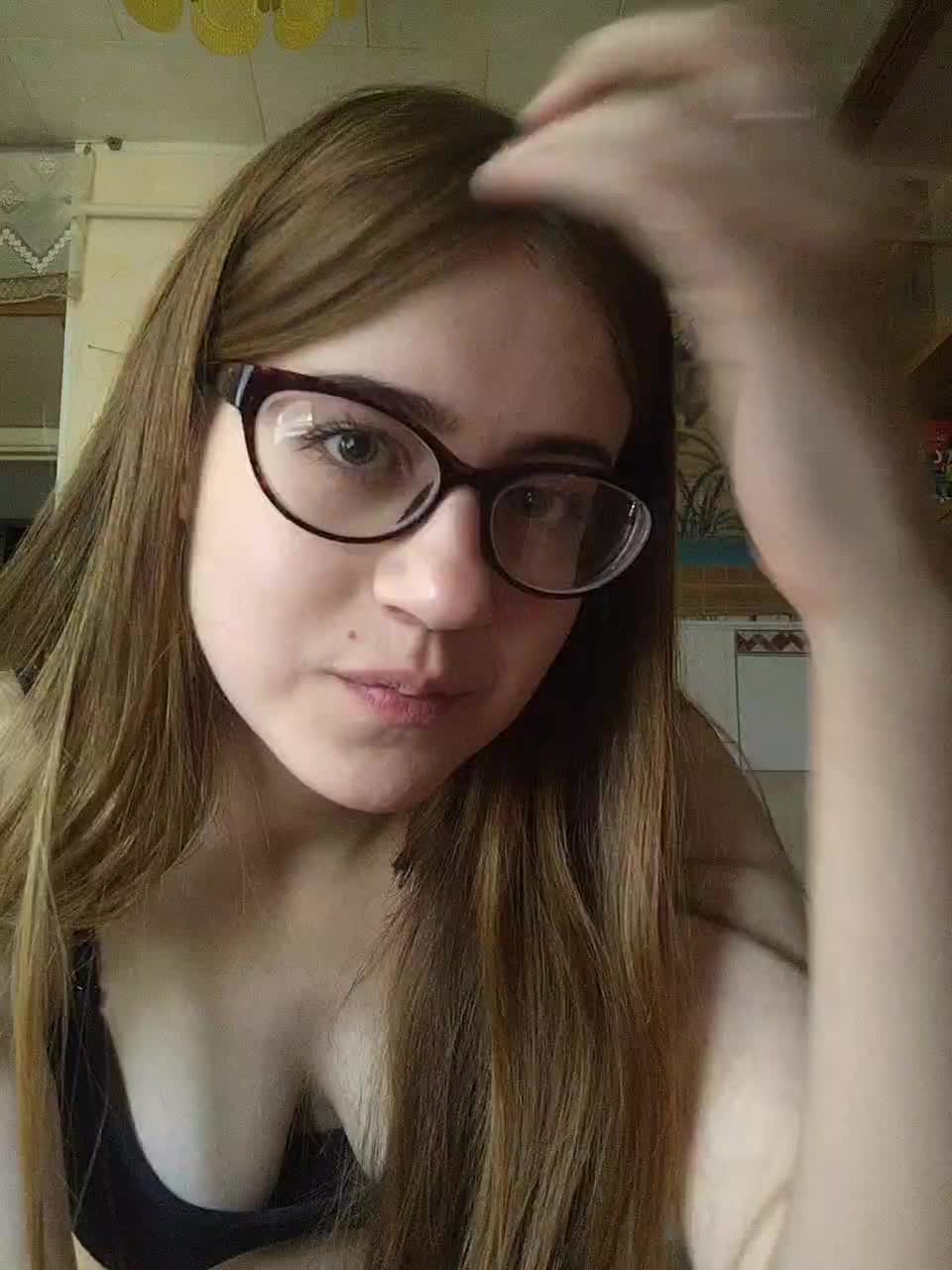 View or download file ilizzzza555 on 2023-06-10 from bongacams