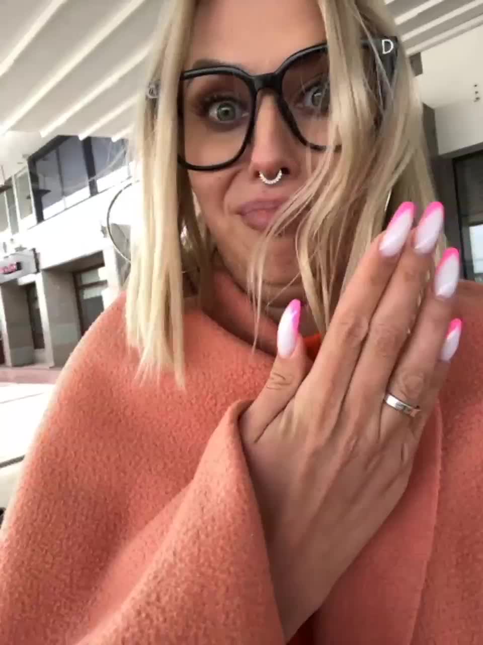 View or download file inessaxxx on 2023-06-11 from bongacams