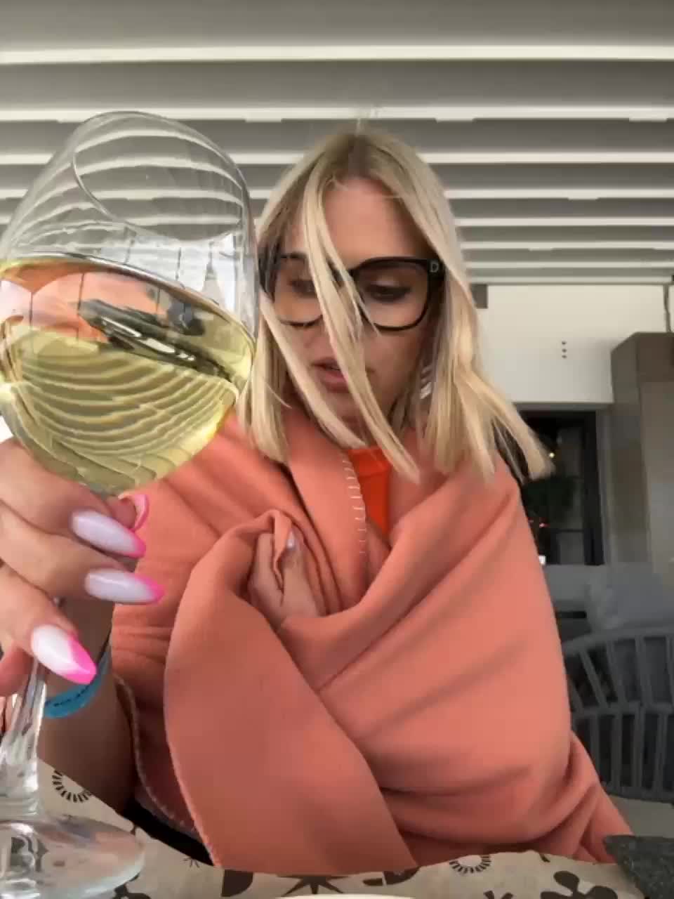 View or download file inessaxxx on 2023-06-11 from bongacams