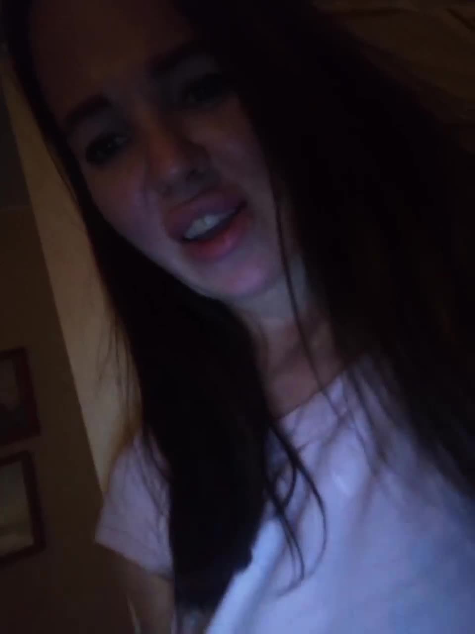 View or download file l4dycandy on 2023-06-11 from bongacams