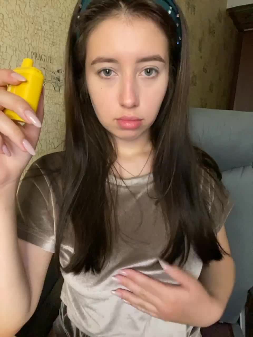 View or download file mialiahot on 2023-06-11 from bongacams