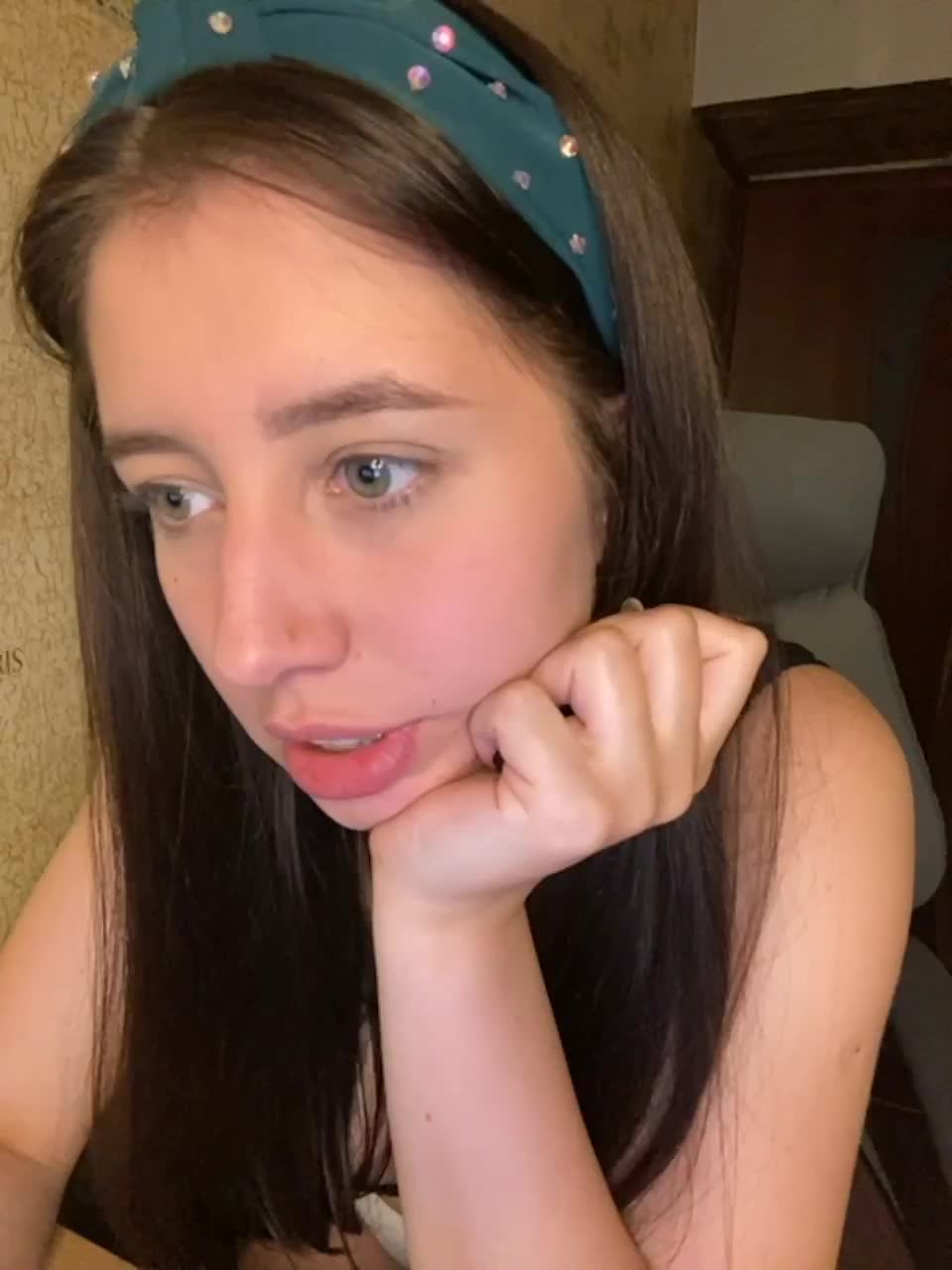 View or download file mialiahot on 2023-06-11 from bongacams