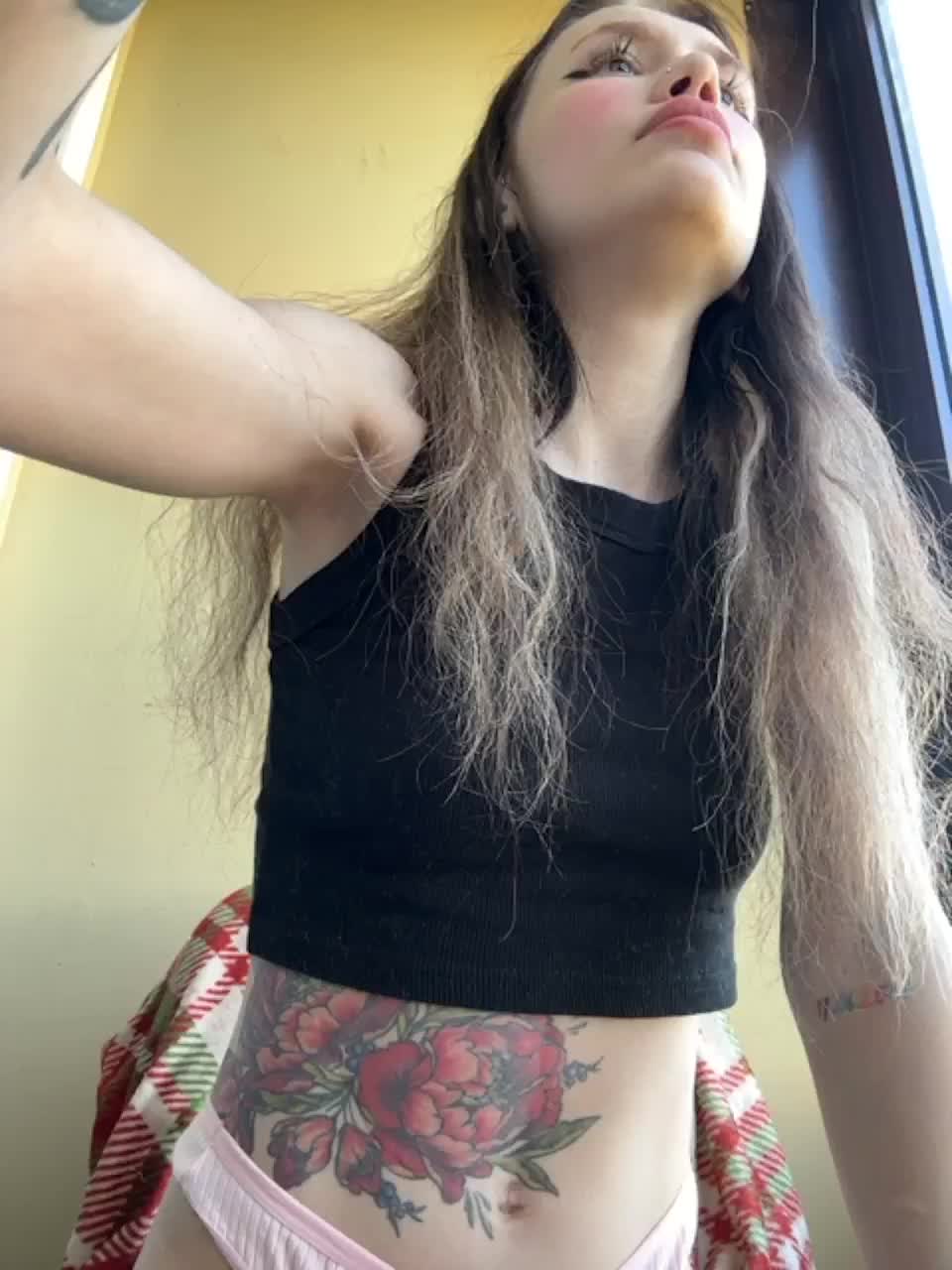 View or download file angelll3 on 2023-06-13 from bongacams